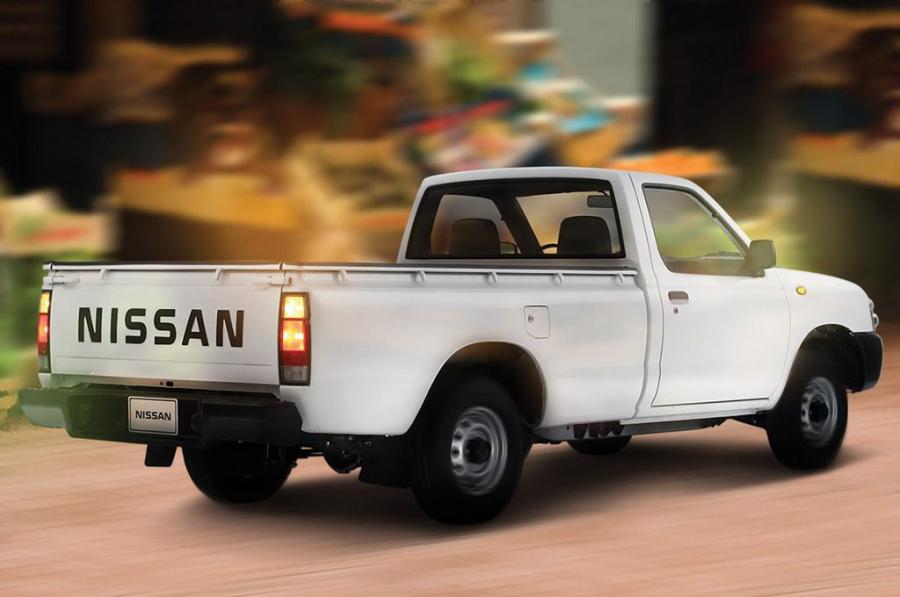  Nissan Camiones Single Cab 2008 года  (фото 2 из 2)